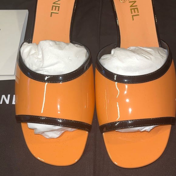 Authentic Chanel Mules orange/black size 41 - Picture 10 of 16